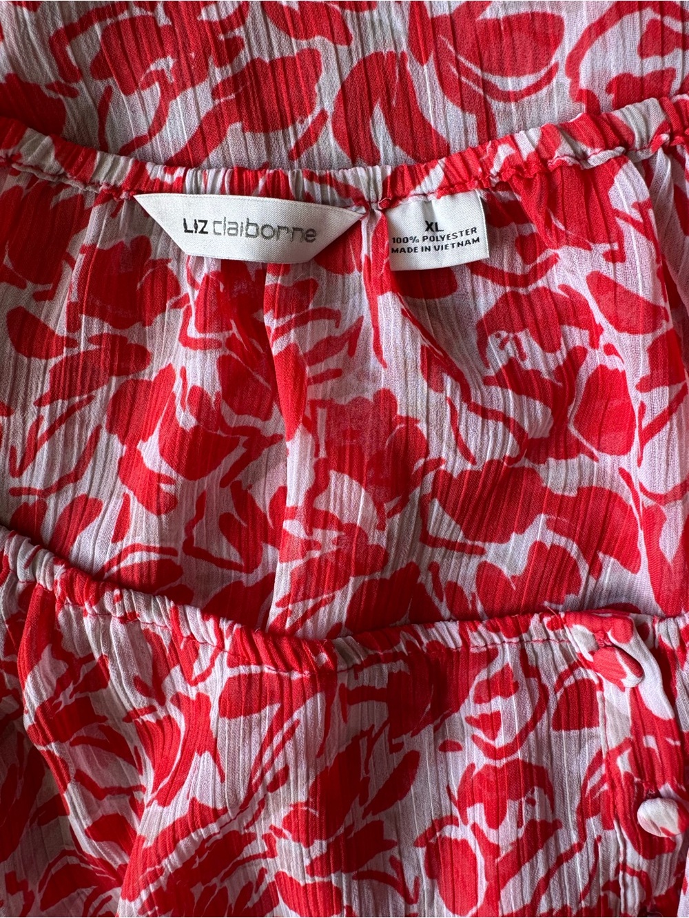 Liz Claiborne sheer red & white floral scoop neck blouse-size XL - Picture 10 of 10